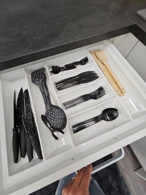 Affordable Suite In Vienna'S Hotpoint Exterior photo