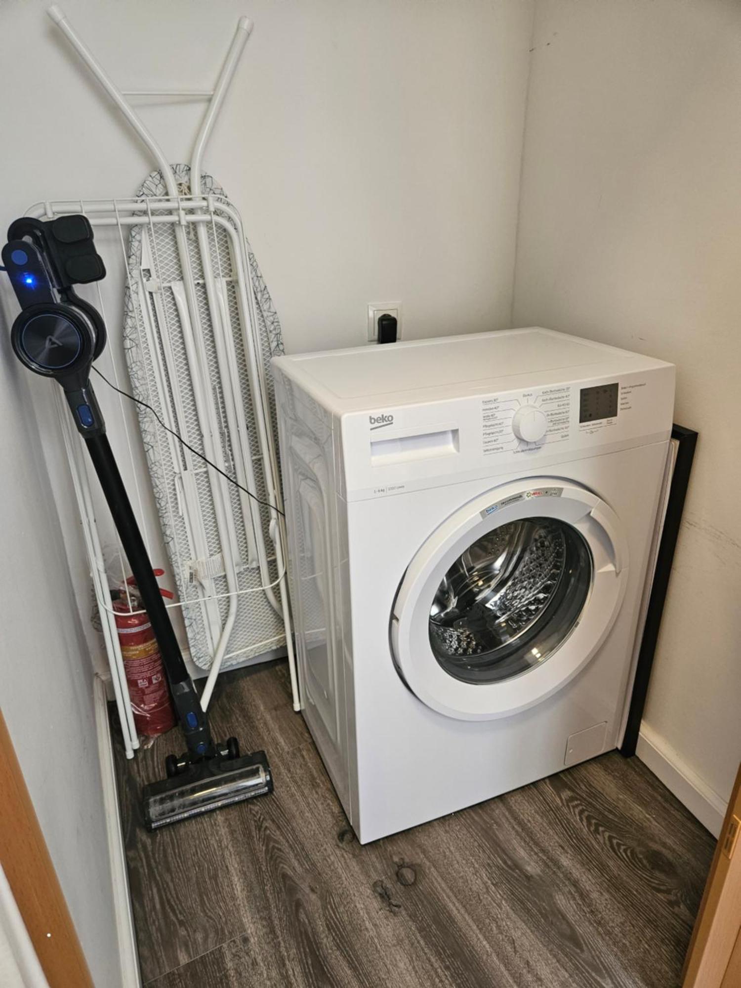 Affordable Suite In Vienna'S Hotpoint Room photo